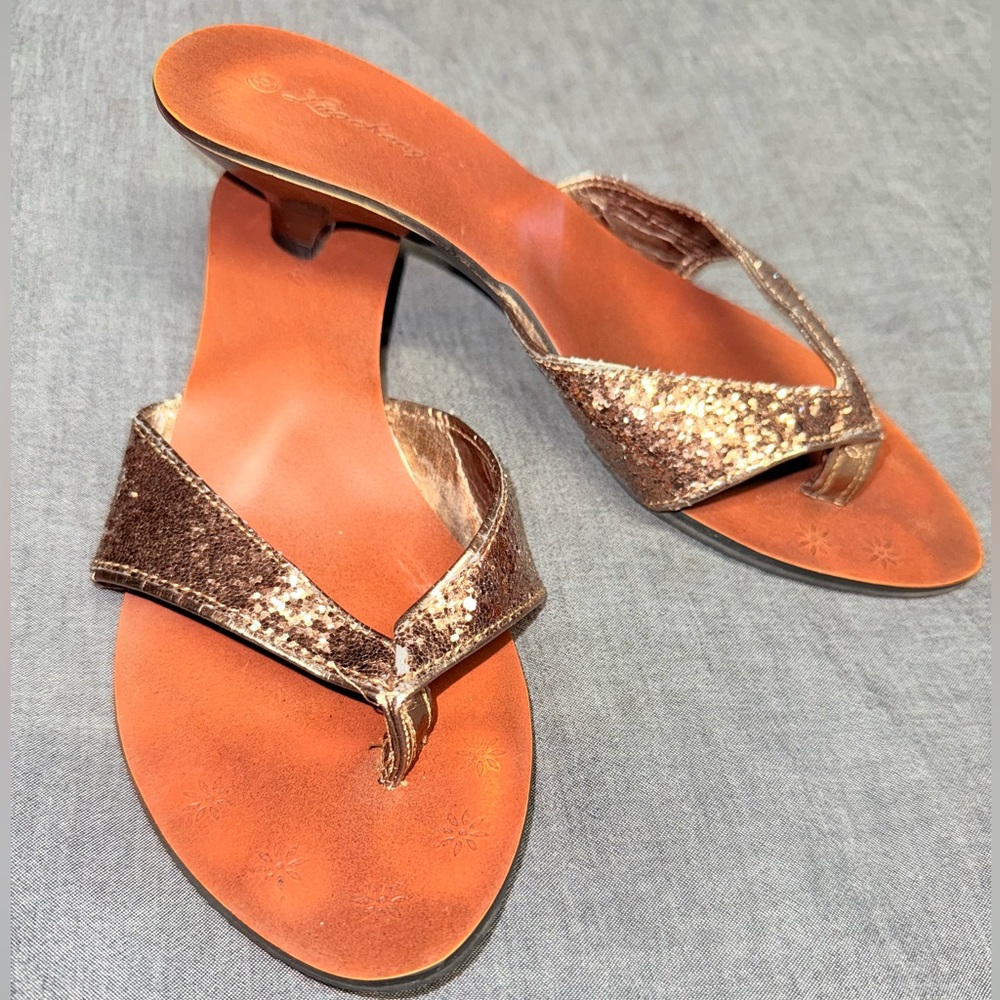 Luxury Loucheng (LYOUCHENG) Copper/Brown Women's Kitten Sandals